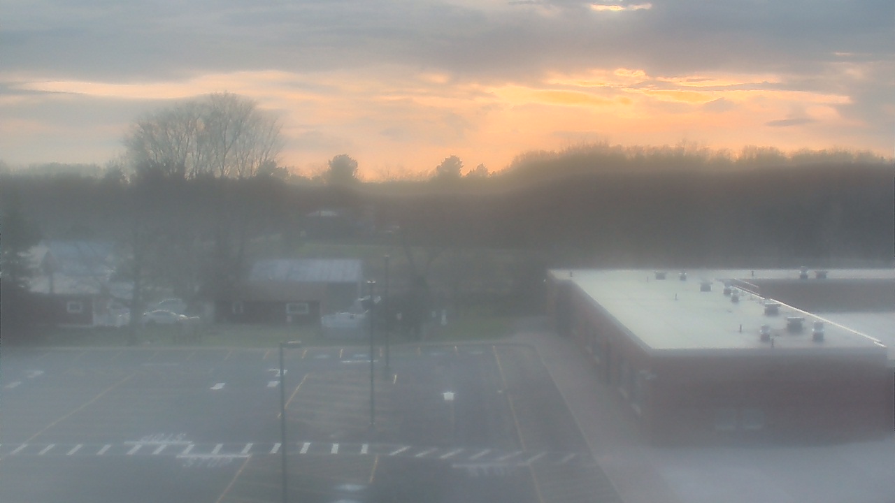 Thumbnail for current weather camera view from Sandy Creek School in Sandy Creek, New York