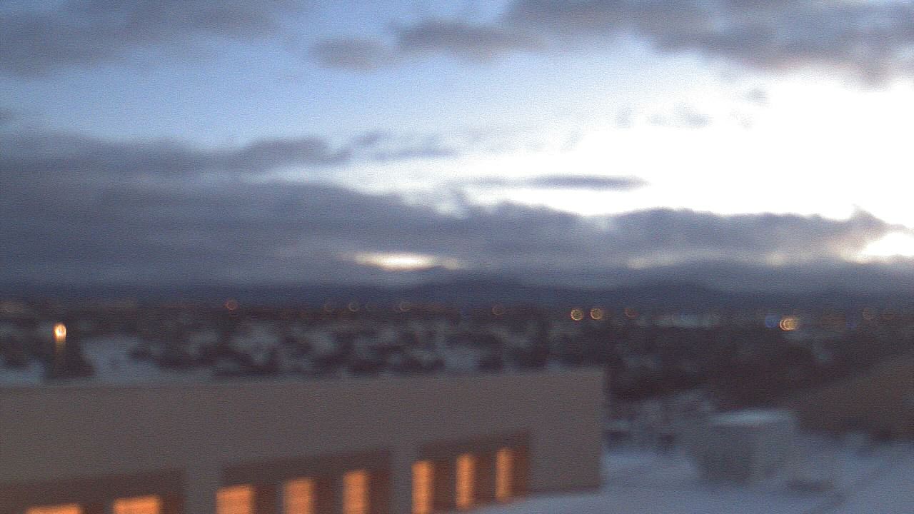 Thumbnail for current weather camera view from Amy Biehl ES in Rancho Viejo, New Mexico