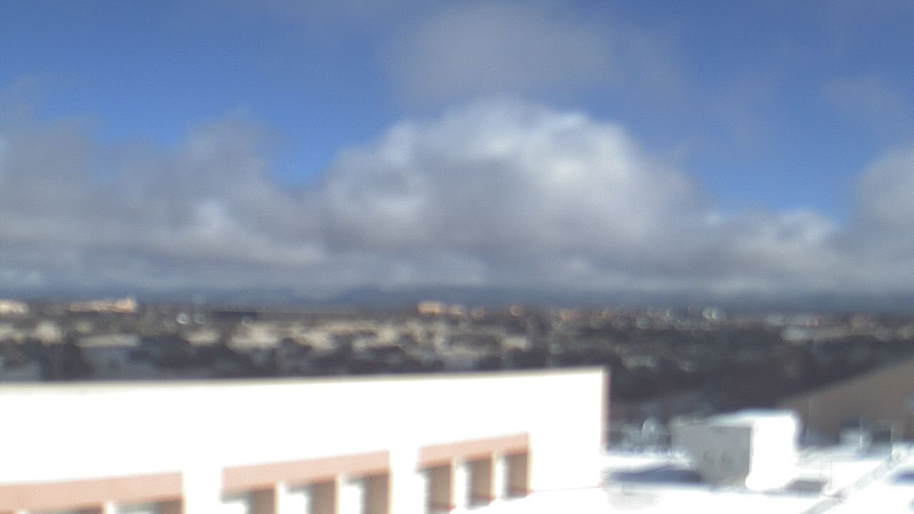 Thumbnail for current weather camera view from Amy Biehl ES in Rancho Viejo, New Mexico