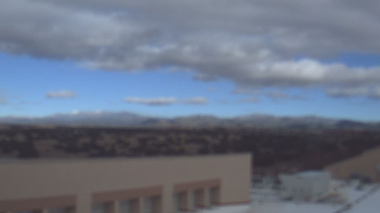 Thumbnail for current weather camera view from Amy Biehl ES in Rancho Viejo, New Mexico