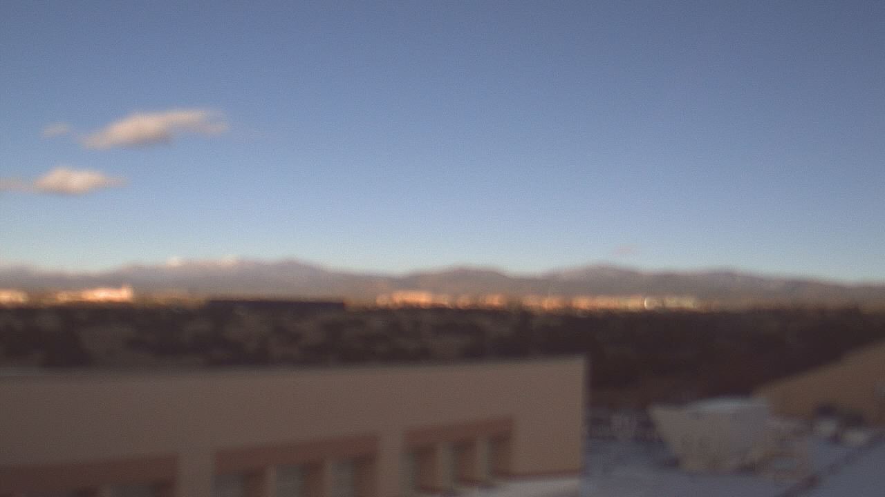 Thumbnail for current weather camera view from Amy Biehl ES in Rancho Viejo, New Mexico