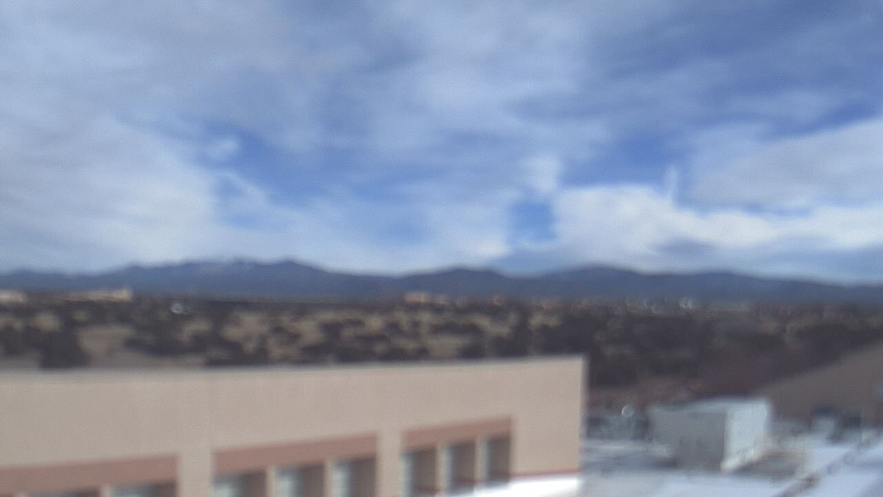 Thumbnail for current weather camera view from Amy Biehl ES in Rancho Viejo, New Mexico