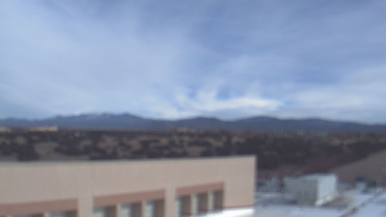 Thumbnail for current weather camera view from Amy Biehl ES in Rancho Viejo, New Mexico
