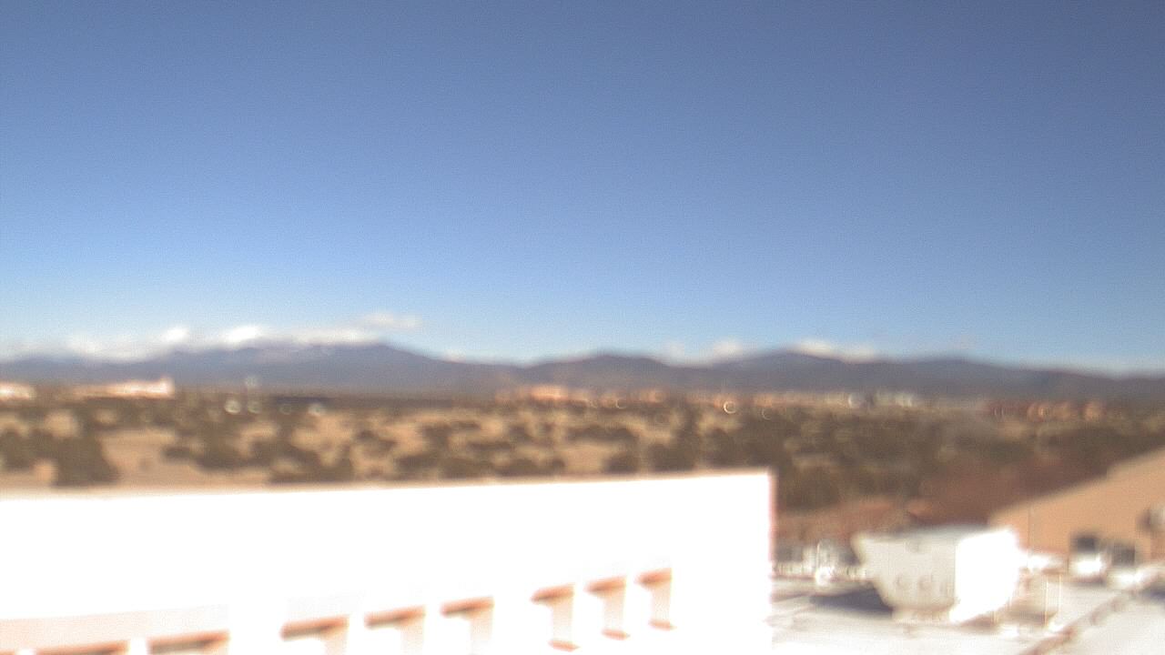 Thumbnail for current weather camera view from Amy Biehl ES in Rancho Viejo, New Mexico
