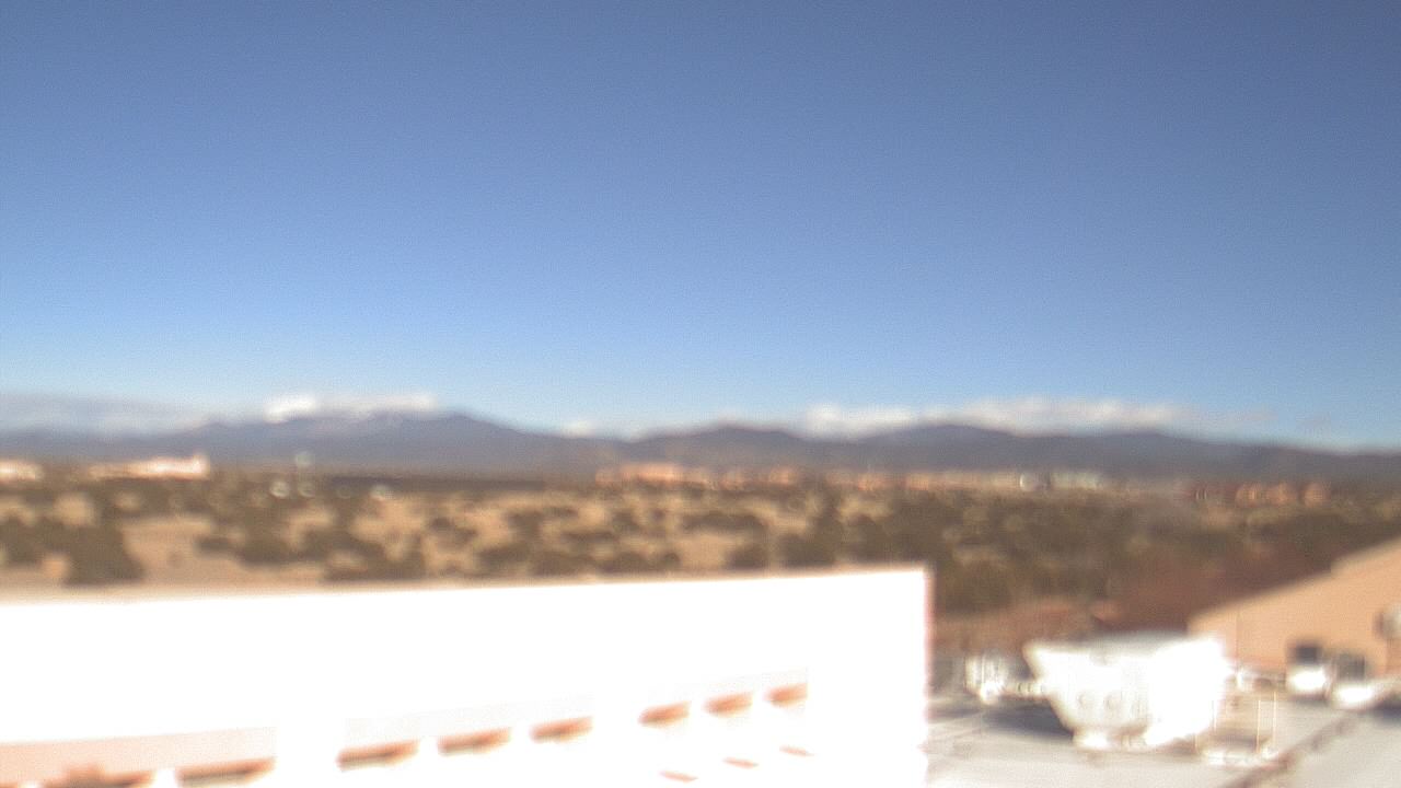 Thumbnail for current weather camera view from Amy Biehl ES in Rancho Viejo, New Mexico