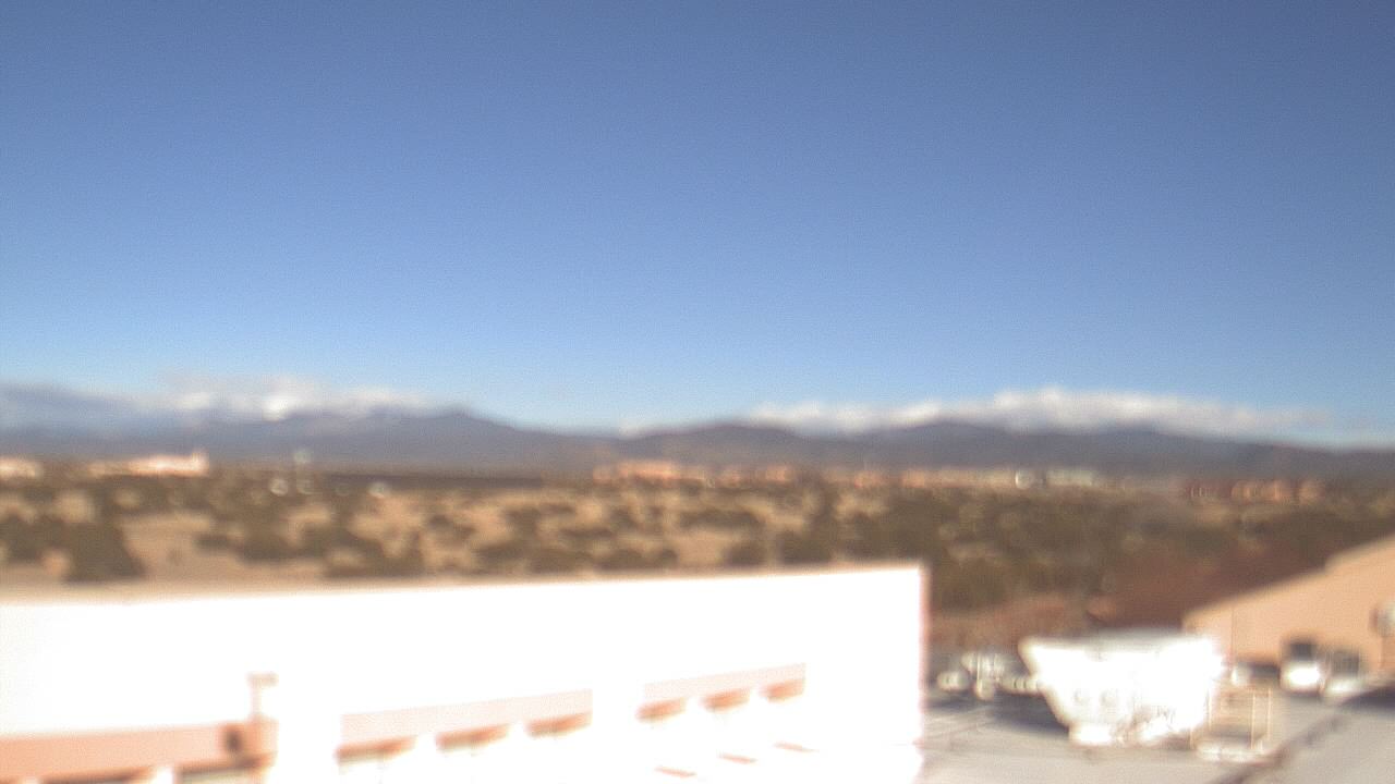 Thumbnail for current weather camera view from Amy Biehl ES in Rancho Viejo, New Mexico