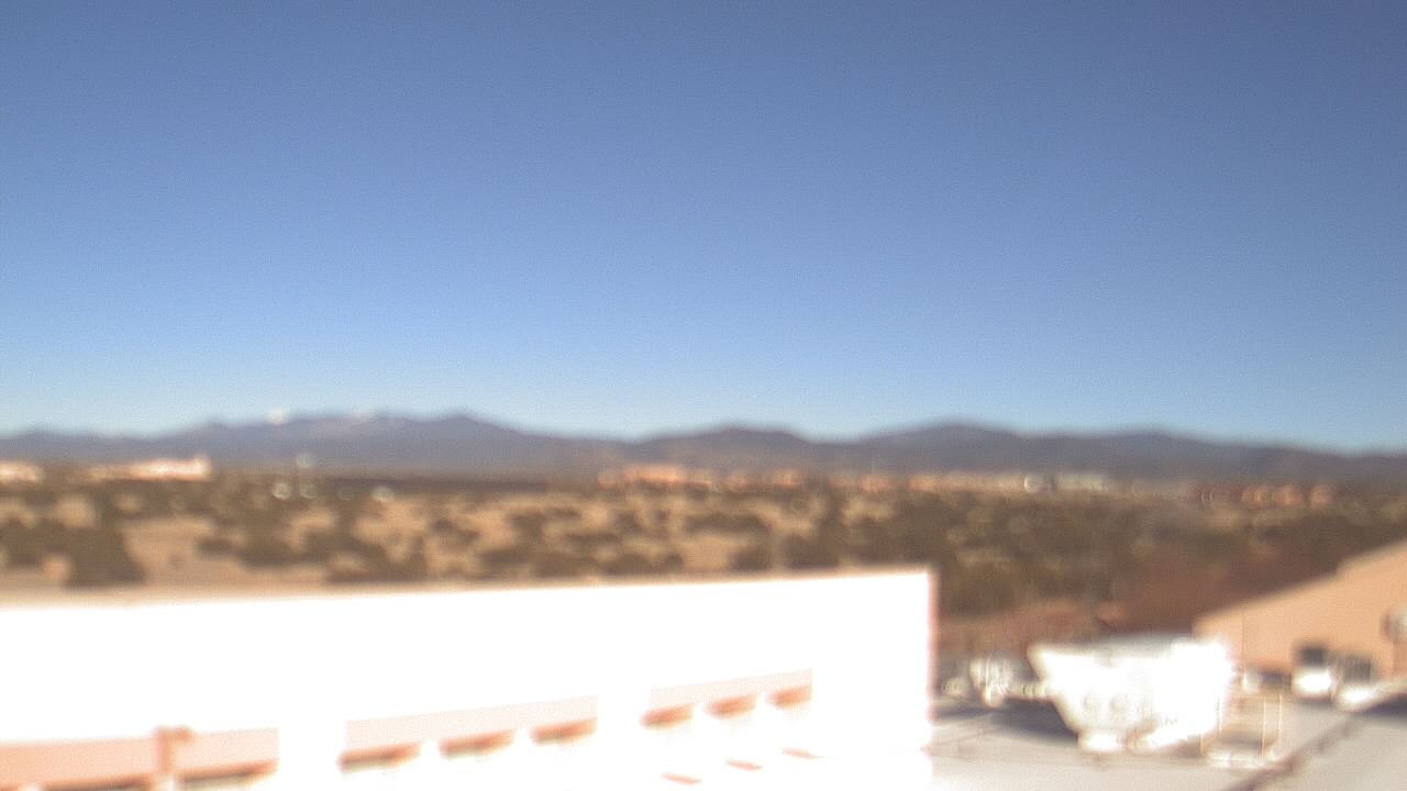 Thumbnail for current weather camera view from Amy Biehl ES in Rancho Viejo, New Mexico