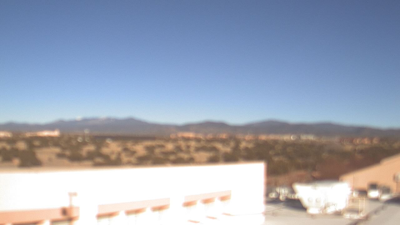 Thumbnail for current weather camera view from Amy Biehl ES in Rancho Viejo, New Mexico