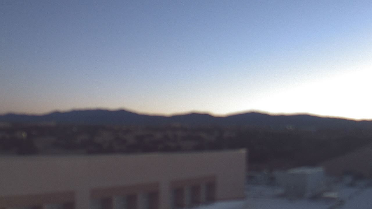 Thumbnail for current weather camera view from Amy Biehl ES in Rancho Viejo, New Mexico