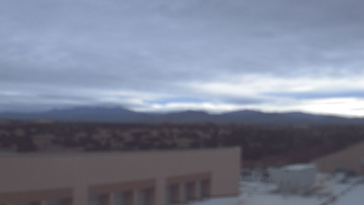 Thumbnail for current weather camera view from Amy Biehl ES in Rancho Viejo, New Mexico
