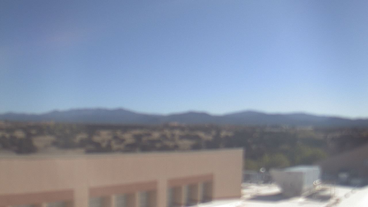 Thumbnail for current weather camera view from Amy Biehl ES in Rancho Viejo, New Mexico
