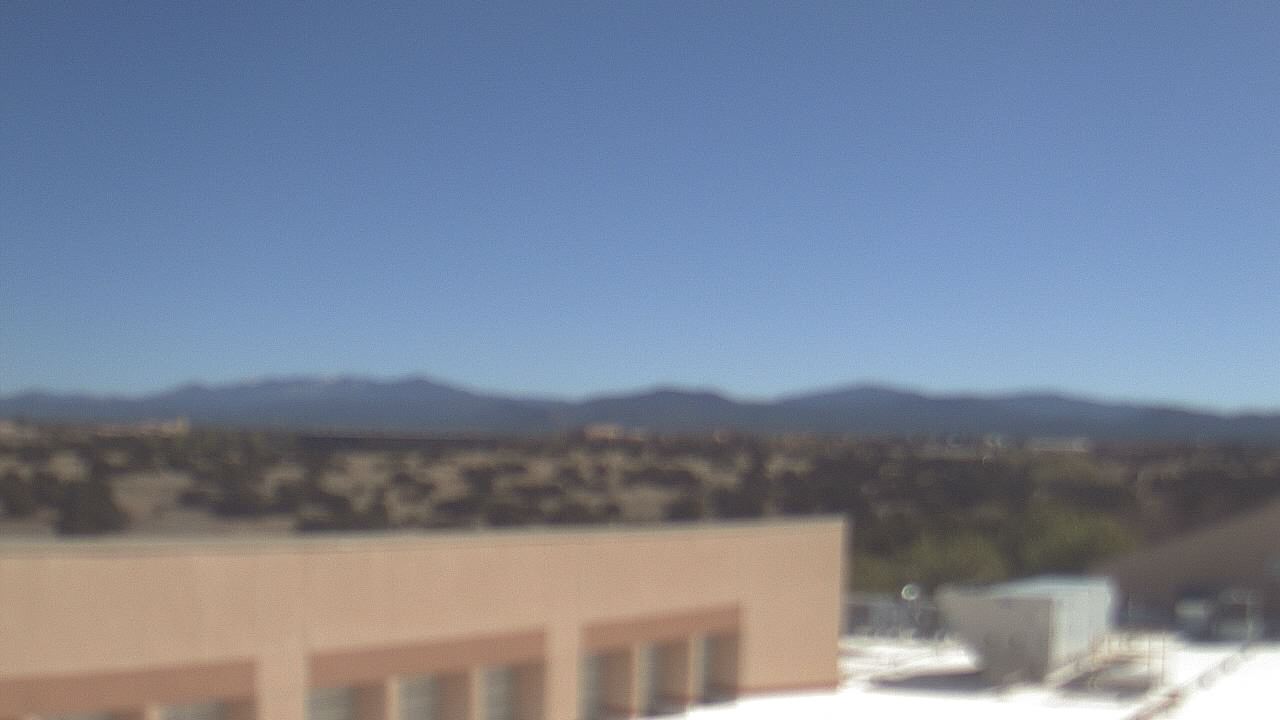 Thumbnail for current weather camera view from Amy Biehl ES in Rancho Viejo, New Mexico