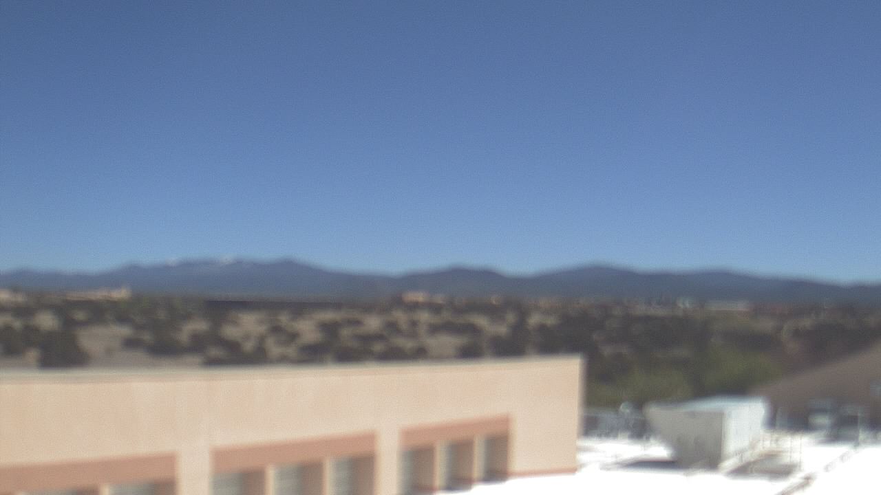 Thumbnail for current weather camera view from Amy Biehl ES in Rancho Viejo, New Mexico