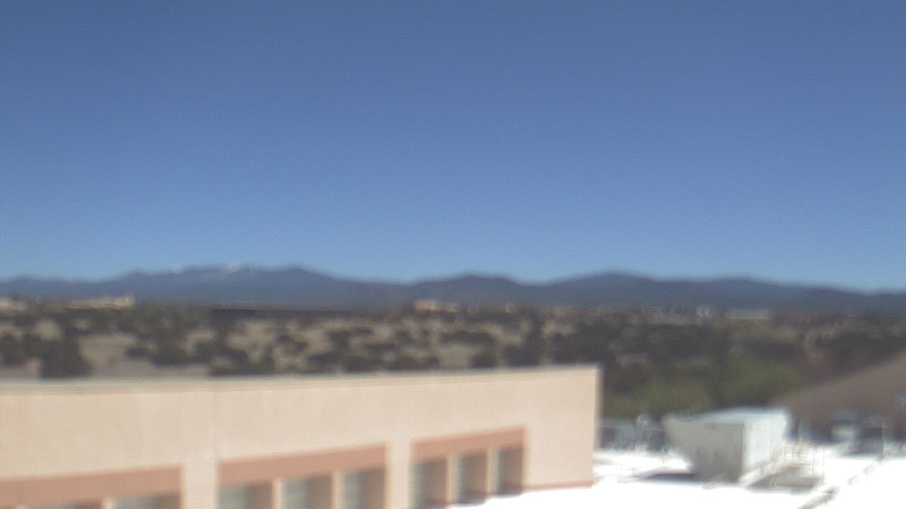Thumbnail for current weather camera view from Amy Biehl ES in Rancho Viejo, New Mexico