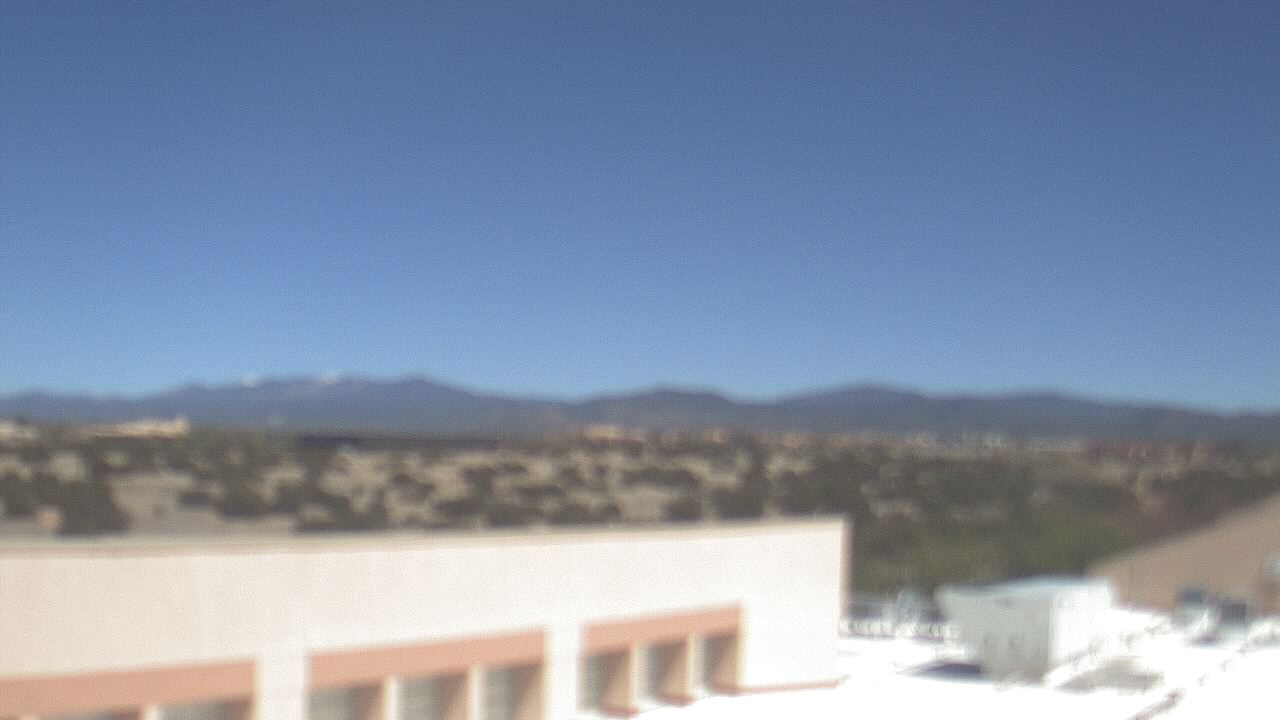 Thumbnail for current weather camera view from Amy Biehl ES in Rancho Viejo, New Mexico