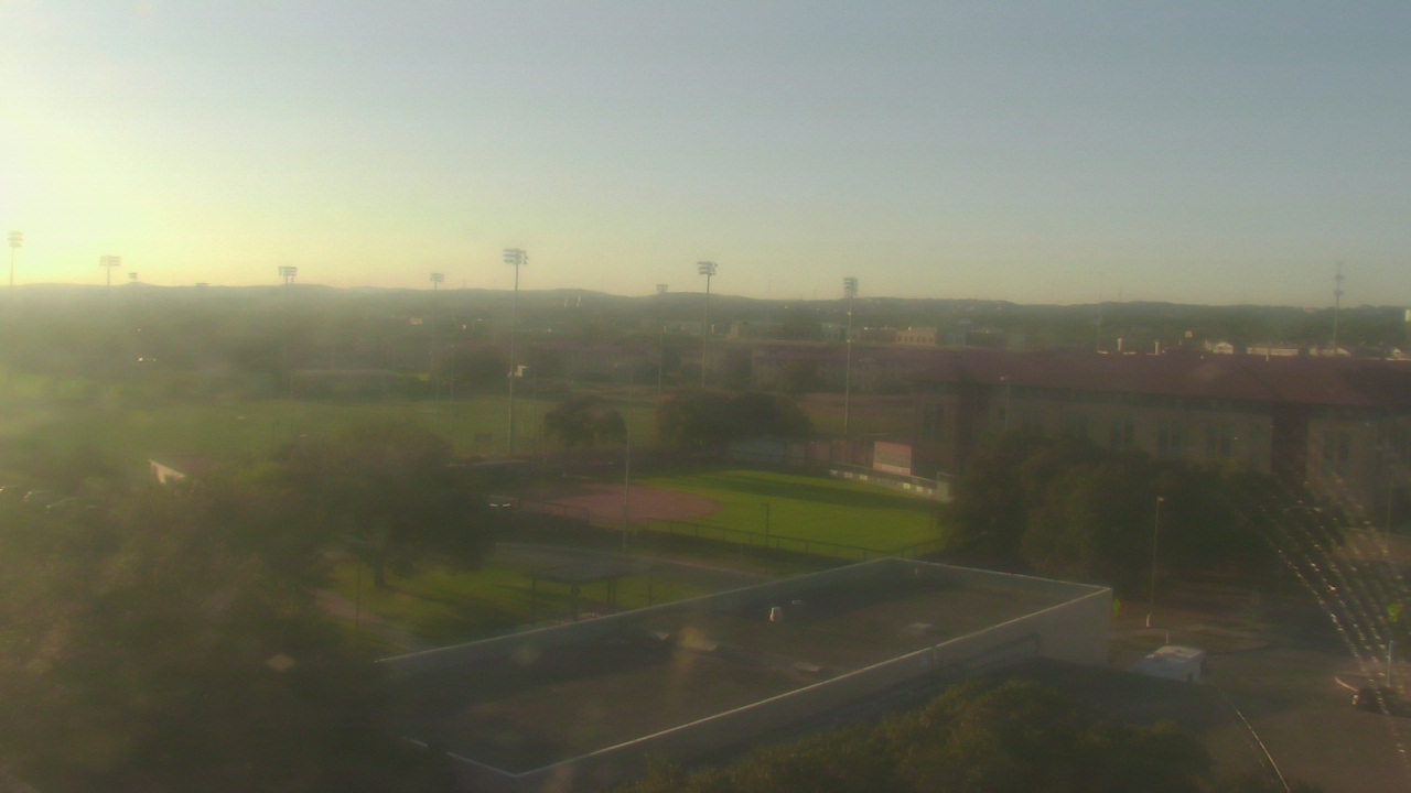 Thumbnail for current weather camera view from University of Texas San Antonio in San Antonio, Texas