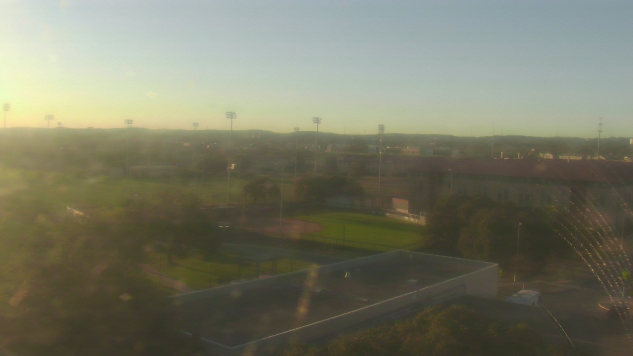 Thumbnail for current weather camera view from University of Texas San Antonio in San Antonio, Texas