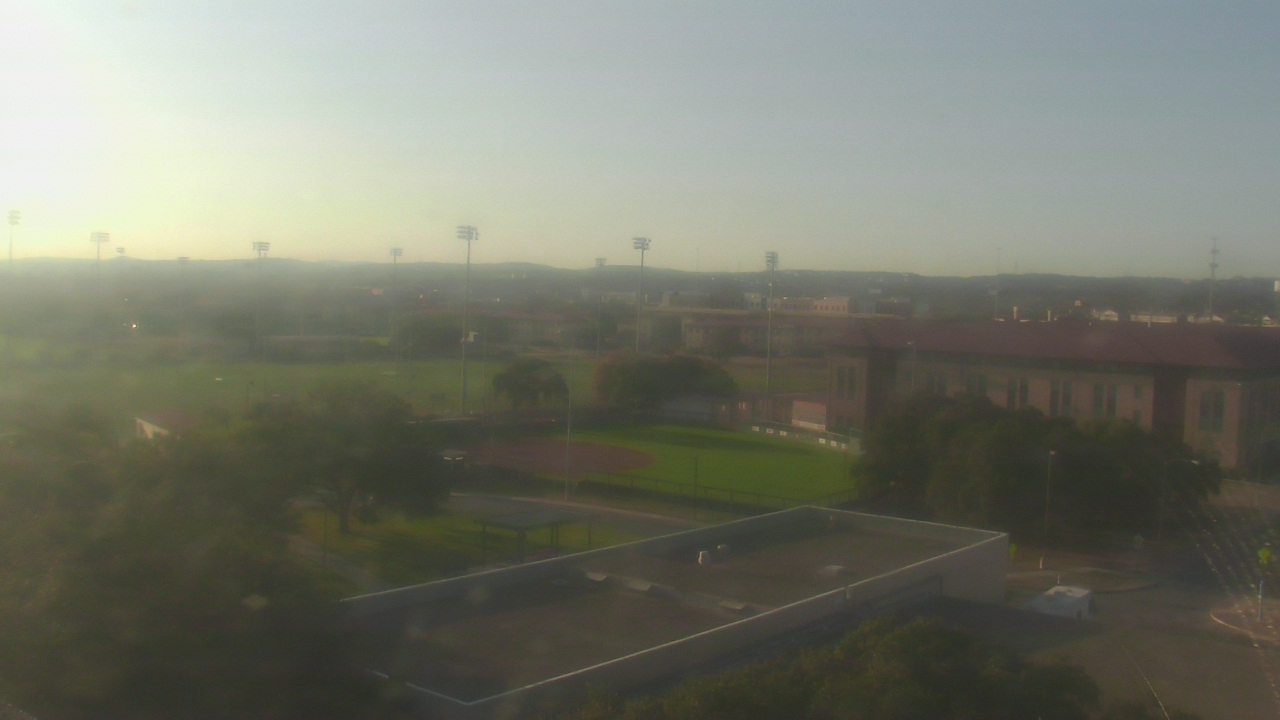 Thumbnail for current weather camera view from University of Texas San Antonio in San Antonio, Texas