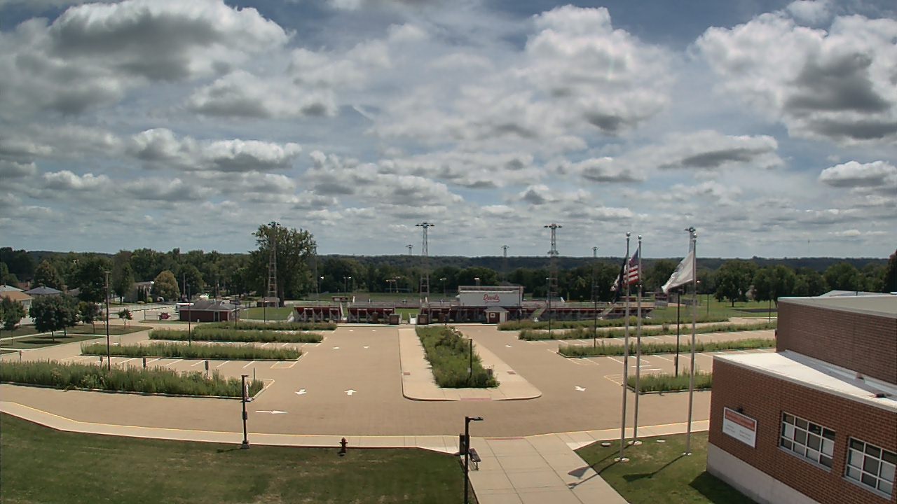 Thumbnail for current weather camera view from Hall High School in Spring Valley, Illinois