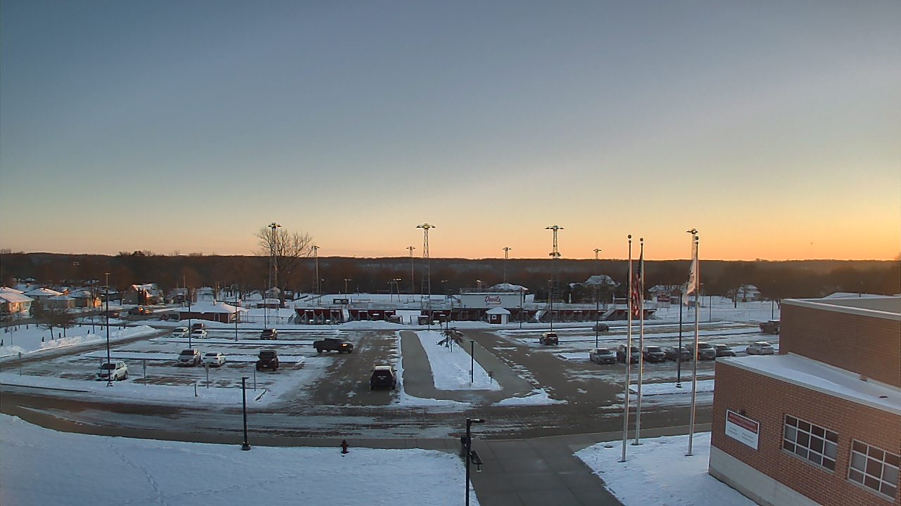 Thumbnail for current weather camera view from Hall High School in Spring Valley, Illinois