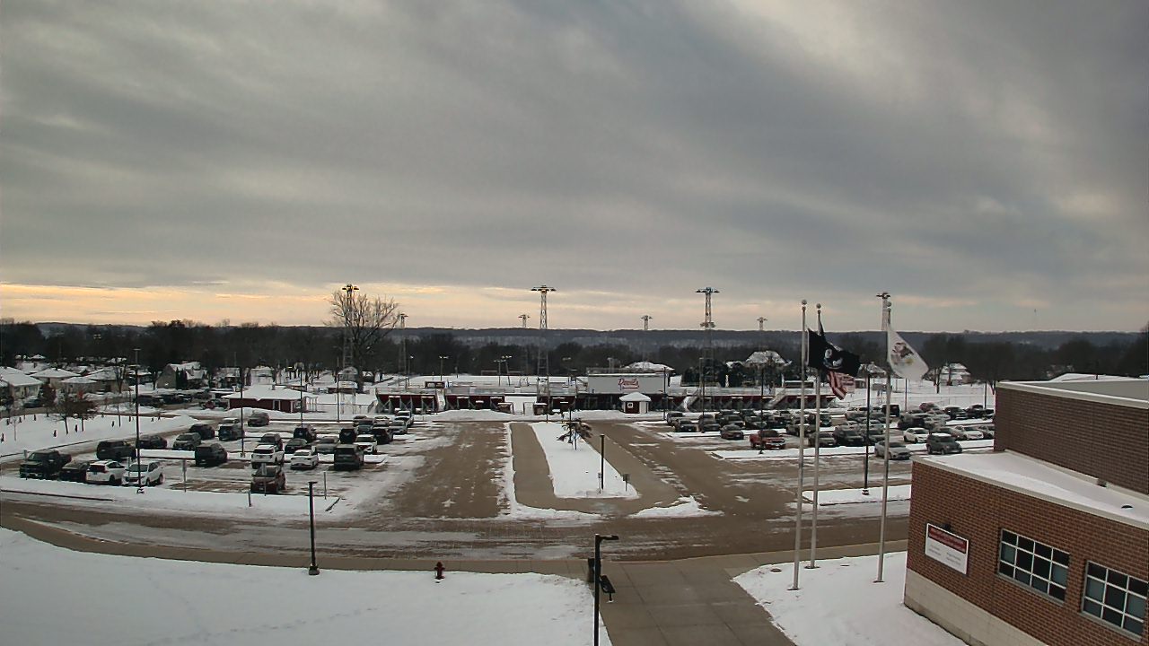 Thumbnail for current weather camera view from Hall High School in Spring Valley, Illinois