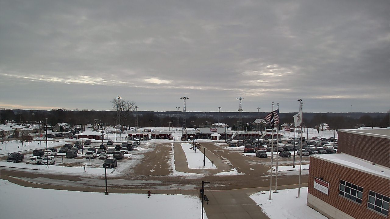 Thumbnail for current weather camera view from Hall High School in Spring Valley, Illinois
