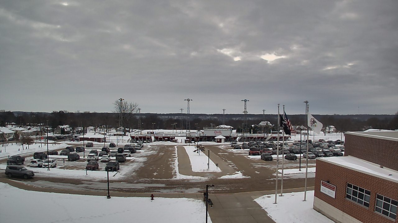 Thumbnail for current weather camera view from Hall High School in Spring Valley, Illinois