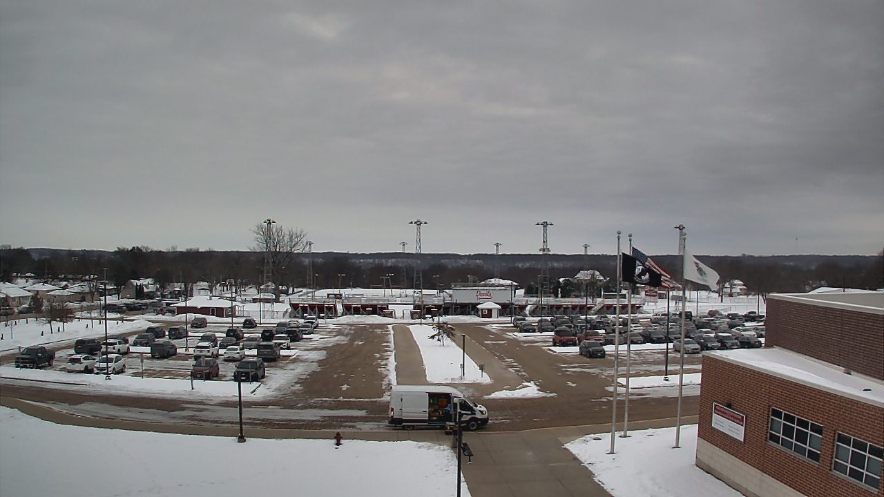 Thumbnail for current weather camera view from Hall High School in Spring Valley, Illinois