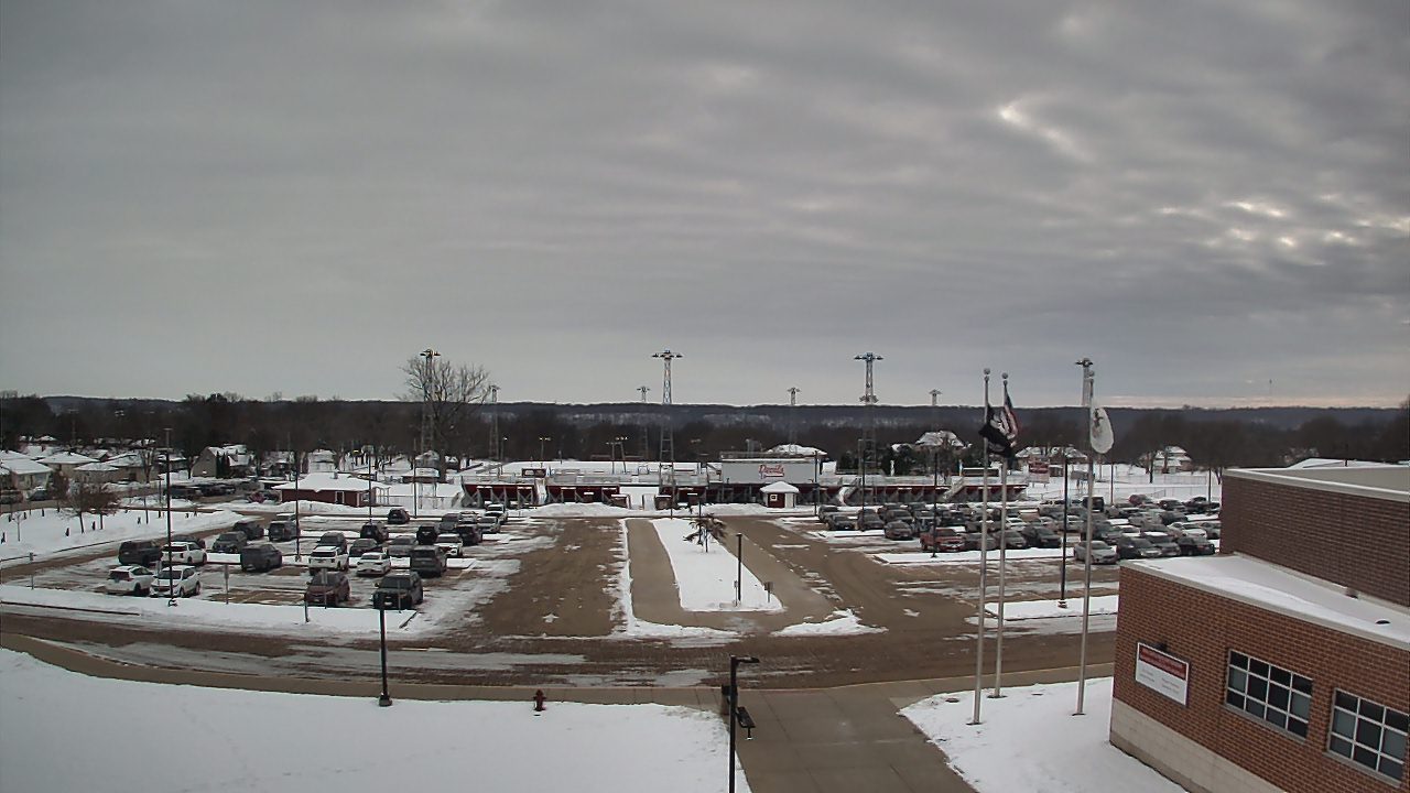 Thumbnail for current weather camera view from Hall High School in Spring Valley, Illinois