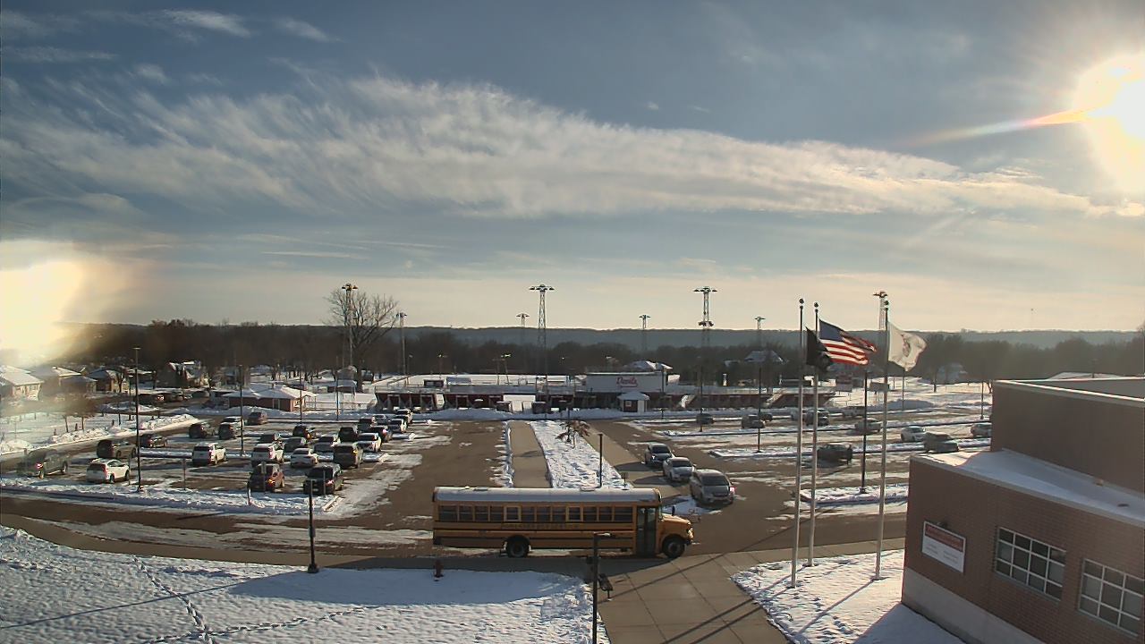 Thumbnail for current weather camera view from Hall High School in Spring Valley, Illinois