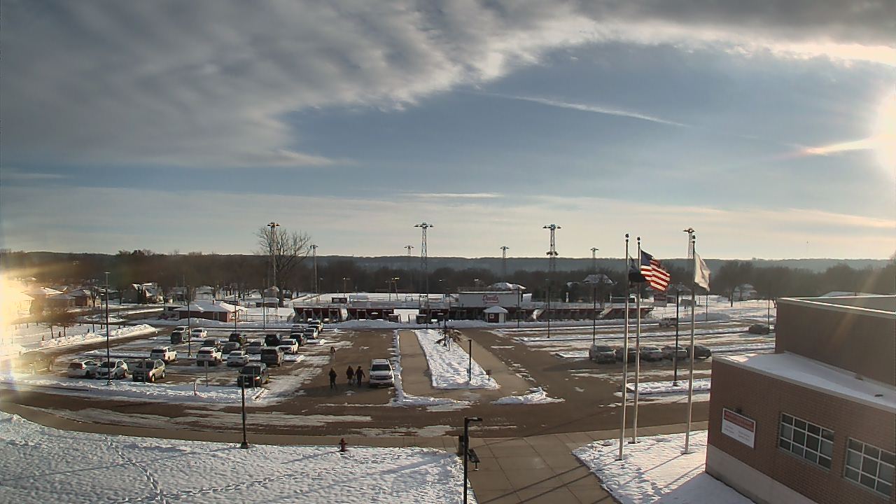 Thumbnail for current weather camera view from Hall High School in Spring Valley, Illinois
