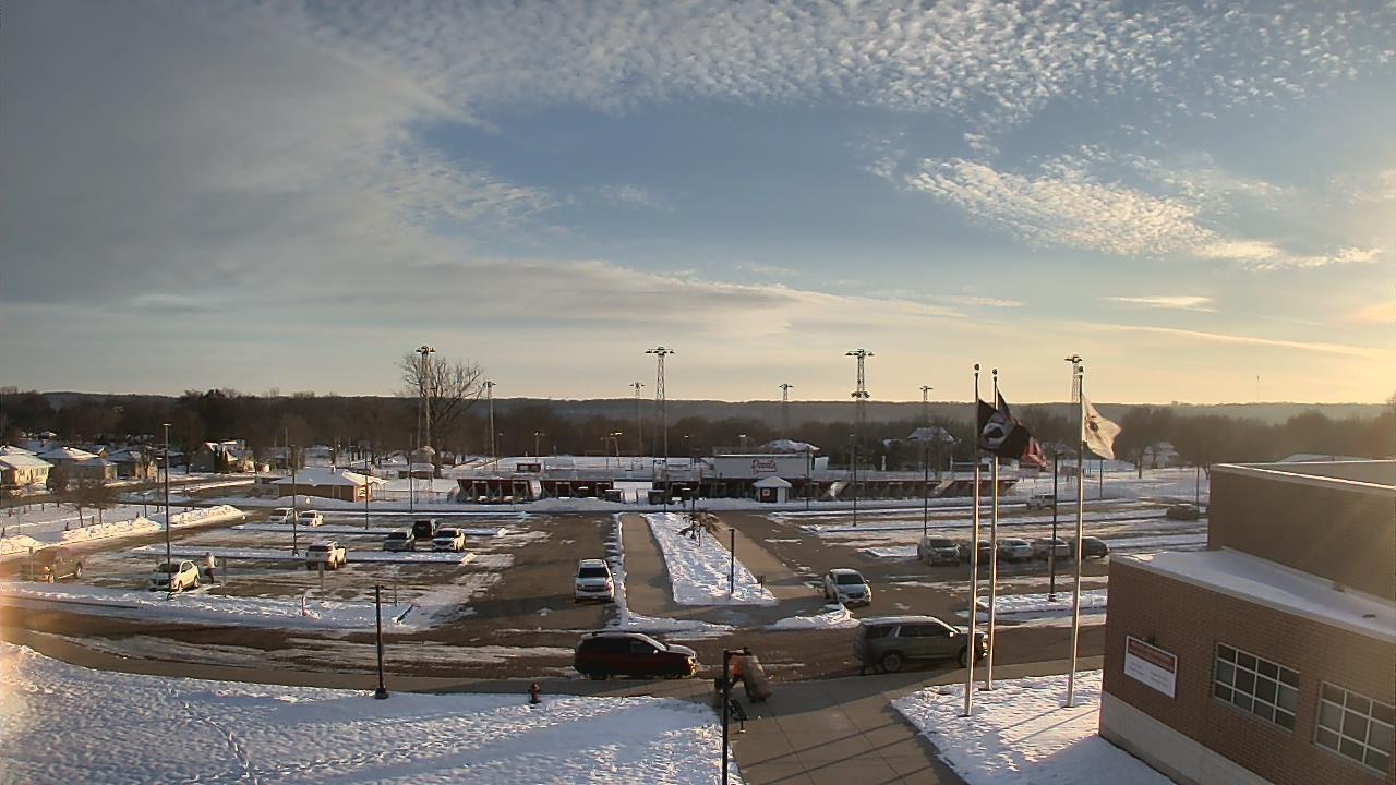 Thumbnail for current weather camera view from Hall High School in Spring Valley, Illinois