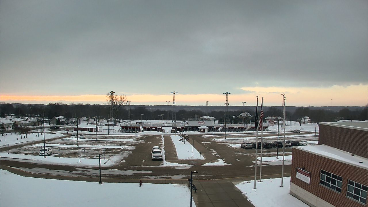 Thumbnail for current weather camera view from Hall High School in Spring Valley, Illinois