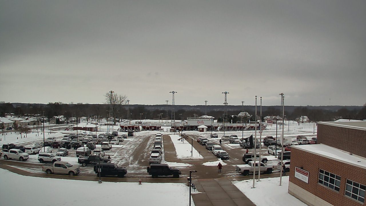 Thumbnail for current weather camera view from Hall High School in Spring Valley, Illinois