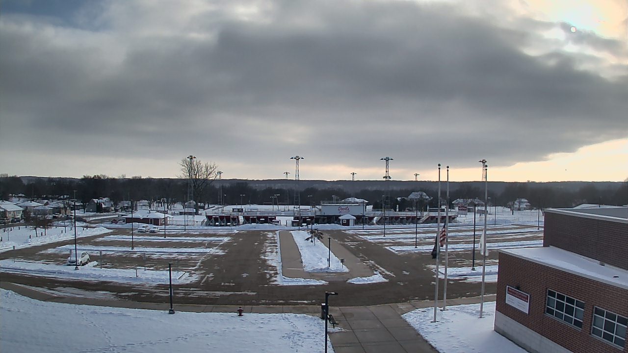 Thumbnail for current weather camera view from Hall High School in Spring Valley, Illinois