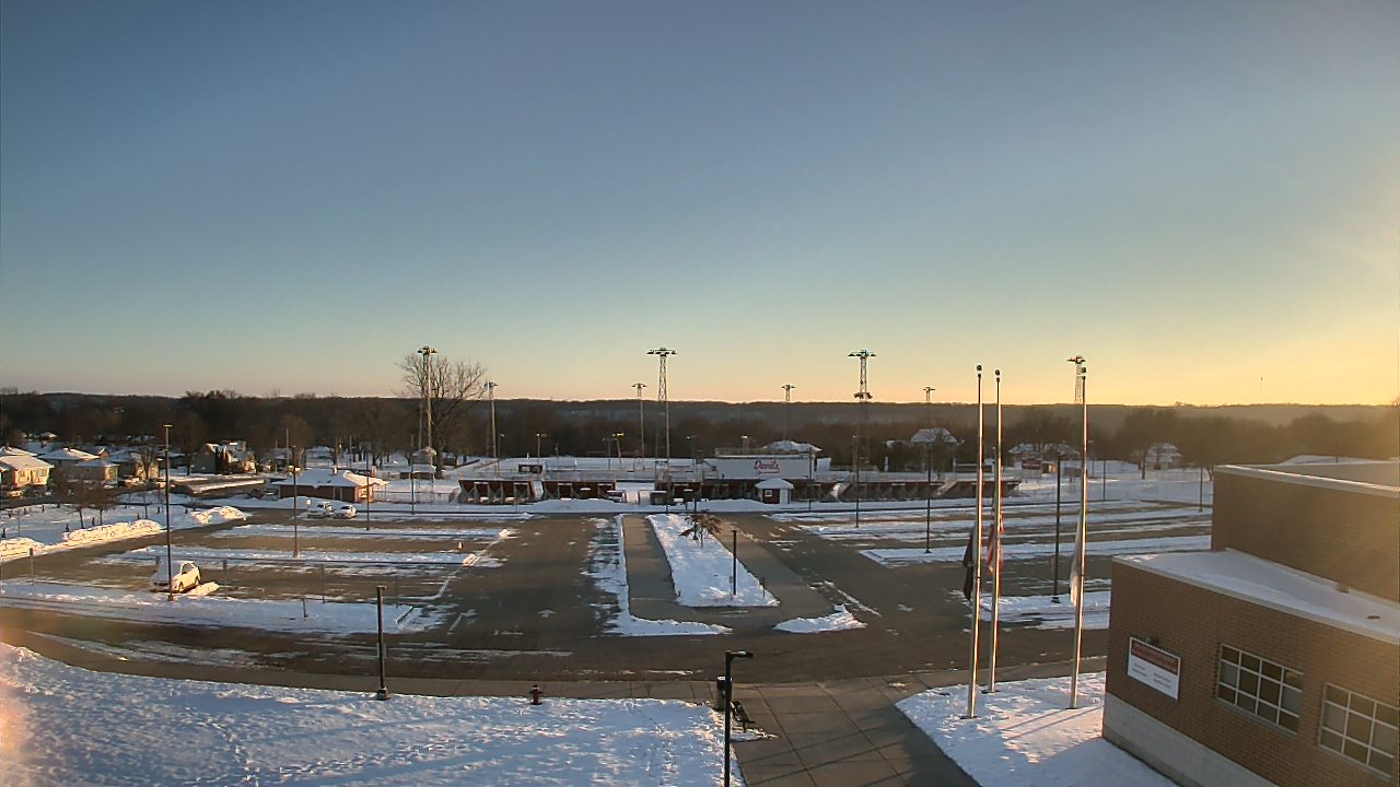 Thumbnail for current weather camera view from Hall High School in Spring Valley, Illinois