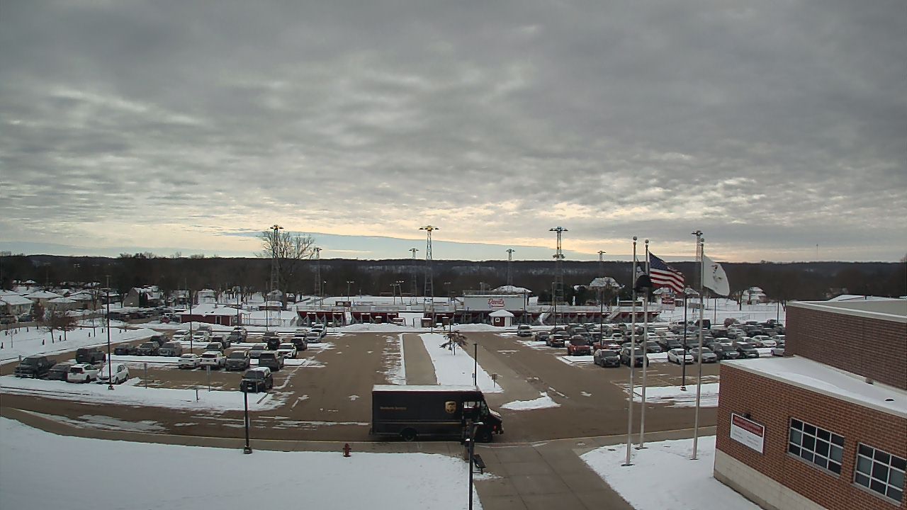 Thumbnail for current weather camera view from Hall High School in Spring Valley, Illinois