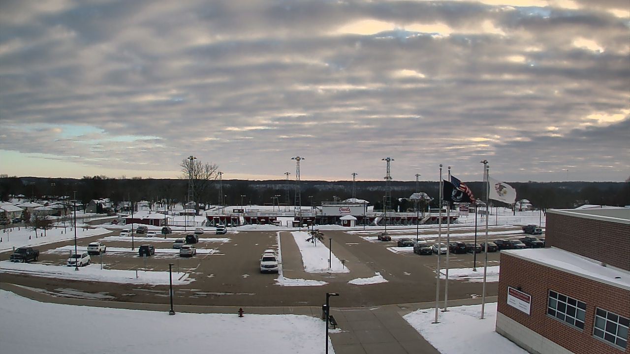 Thumbnail for current weather camera view from Hall High School in Spring Valley, Illinois
