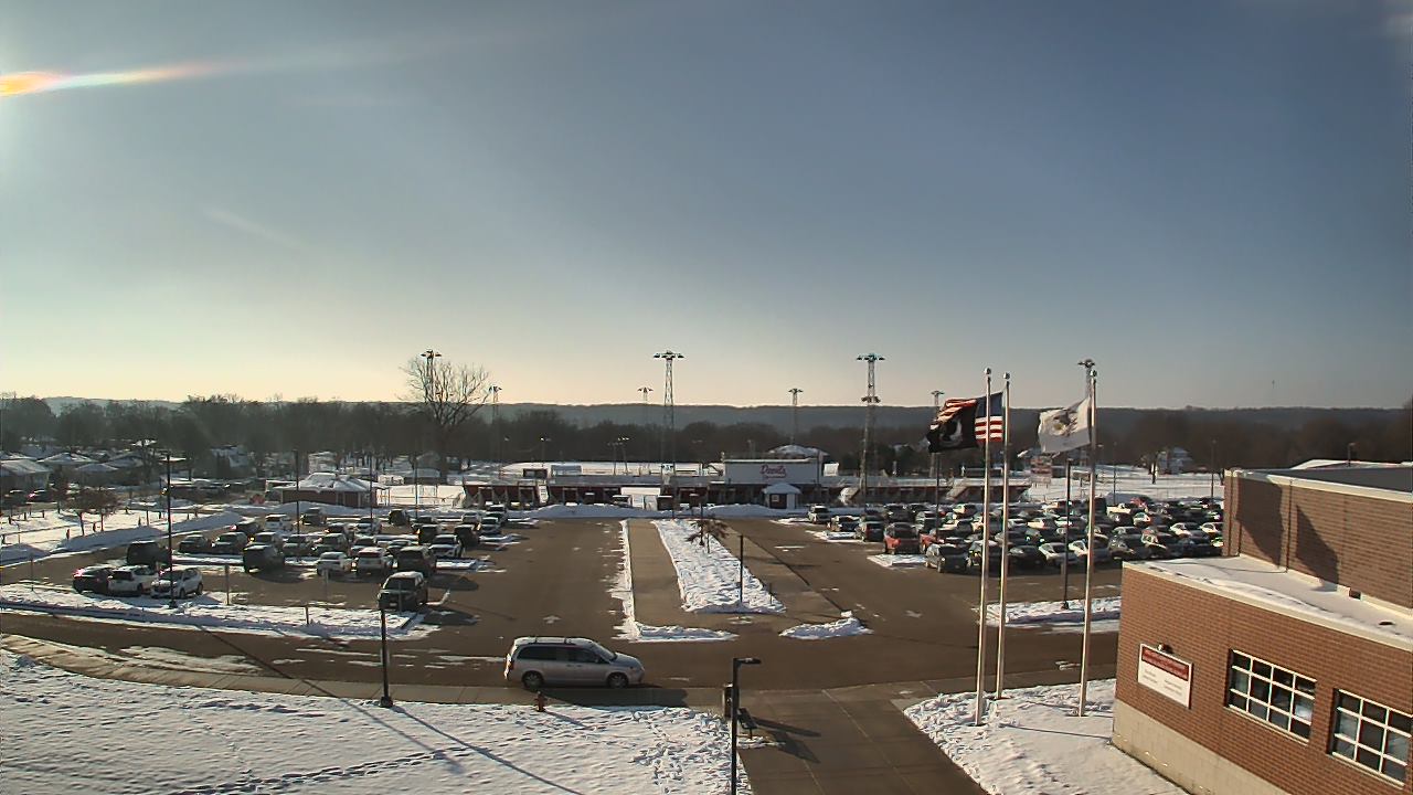Thumbnail for current weather camera view from Hall High School in Spring Valley, Illinois