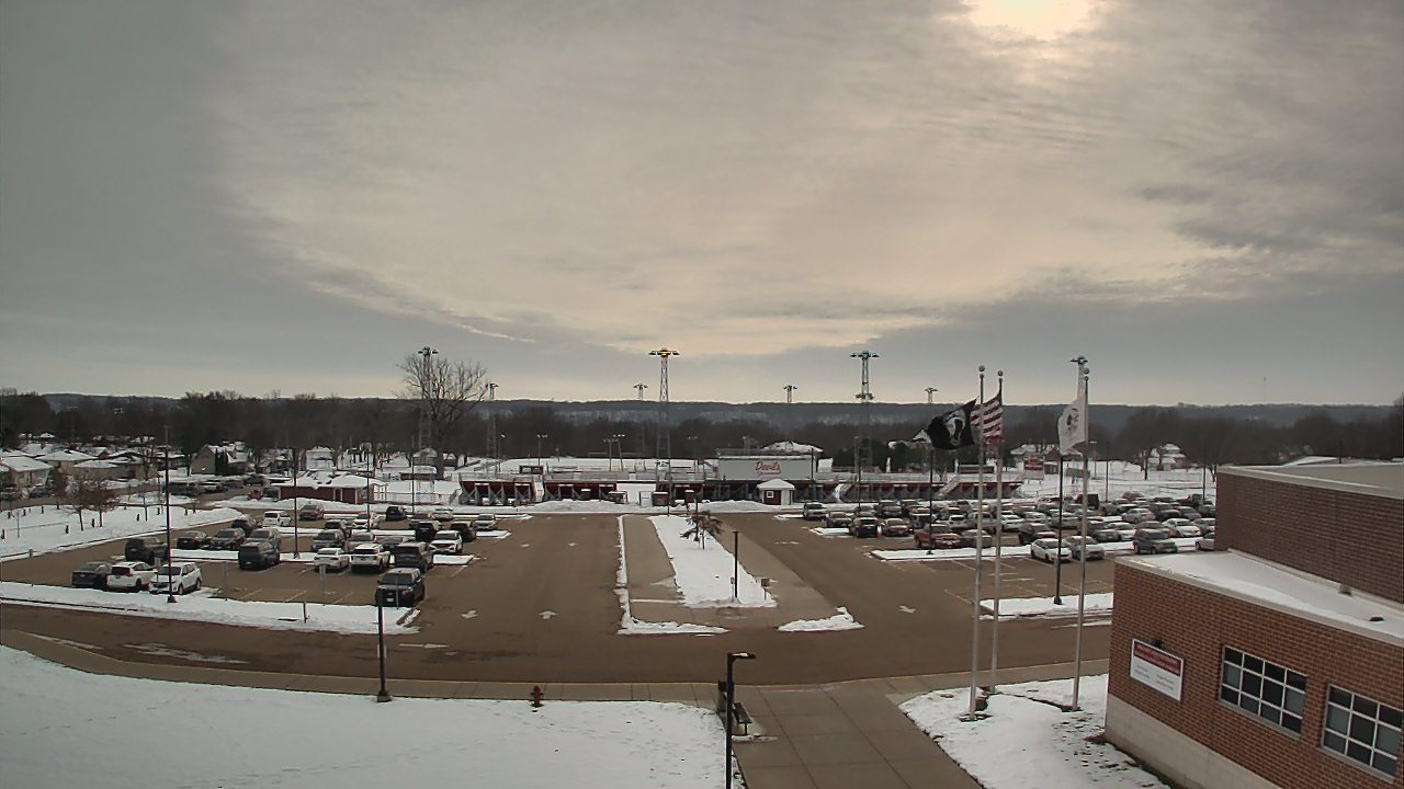 Thumbnail for current weather camera view from Hall High School in Spring Valley, Illinois