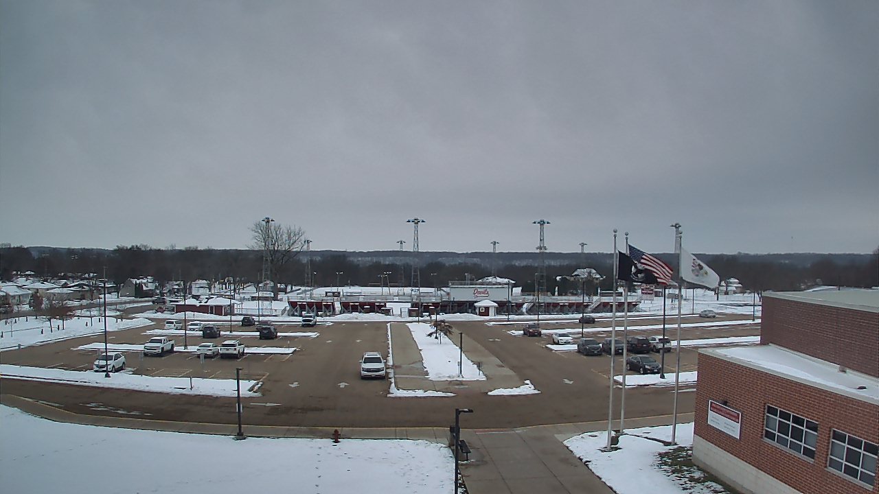 Thumbnail for current weather camera view from Hall High School in Spring Valley, Illinois