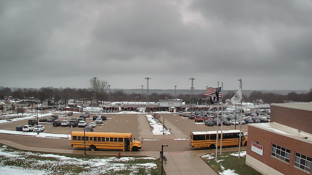 Thumbnail for current weather camera view from Hall High School in Spring Valley, Illinois