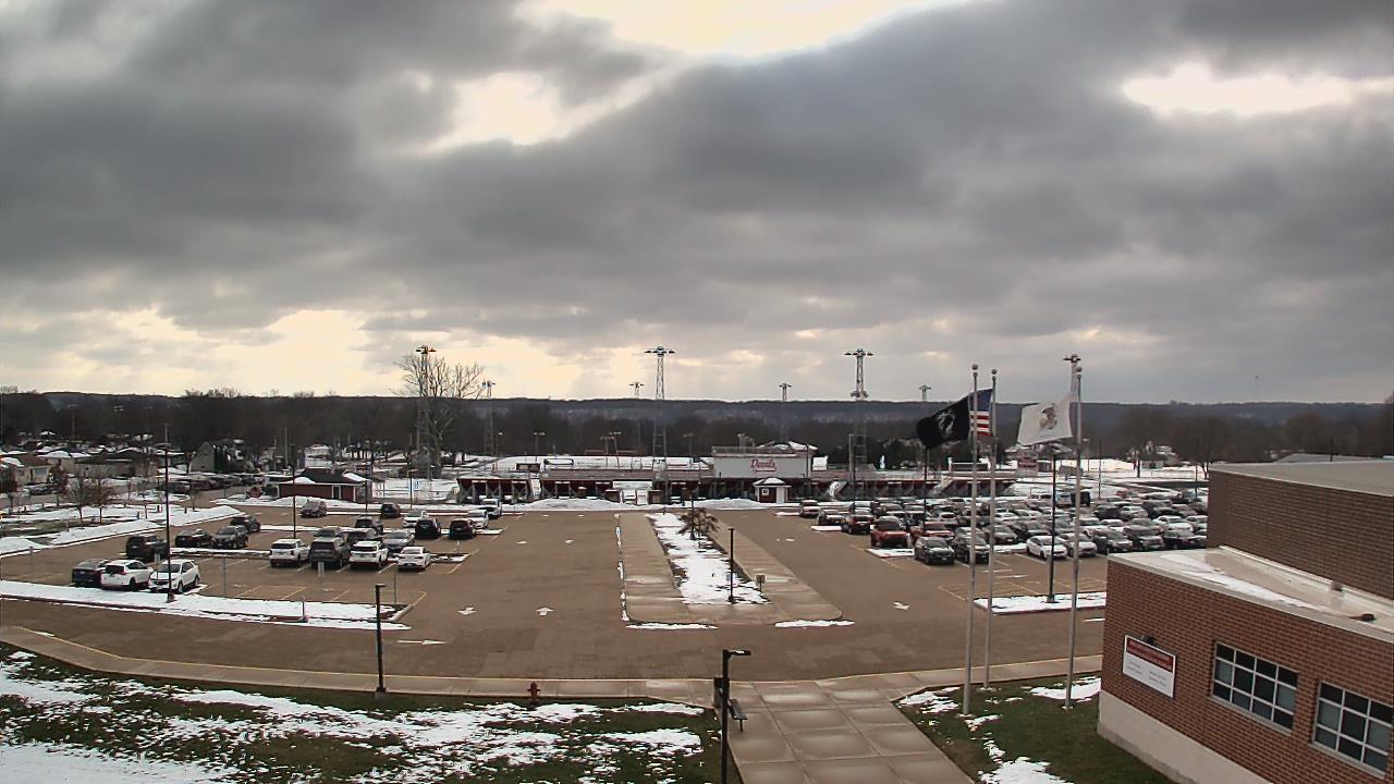 Thumbnail for current weather camera view from Hall High School in Spring Valley, Illinois