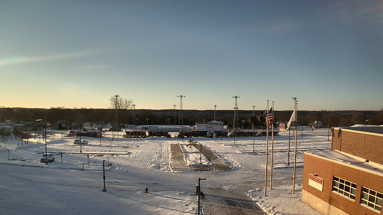Thumbnail for current weather camera view from Hall High School in Spring Valley, Illinois