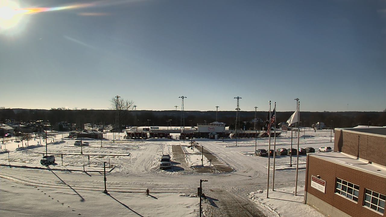 Thumbnail for current weather camera view from Hall High School in Spring Valley, Illinois