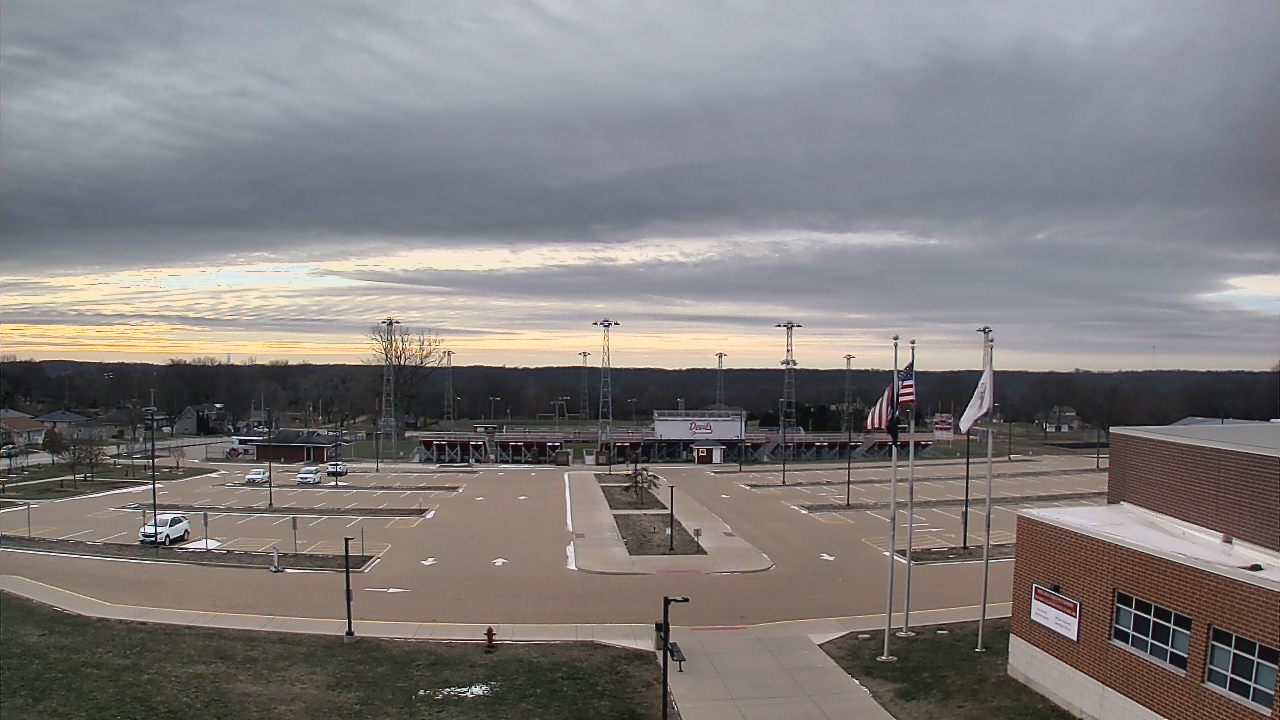 Thumbnail for current weather camera view from Hall High School in Spring Valley, Illinois