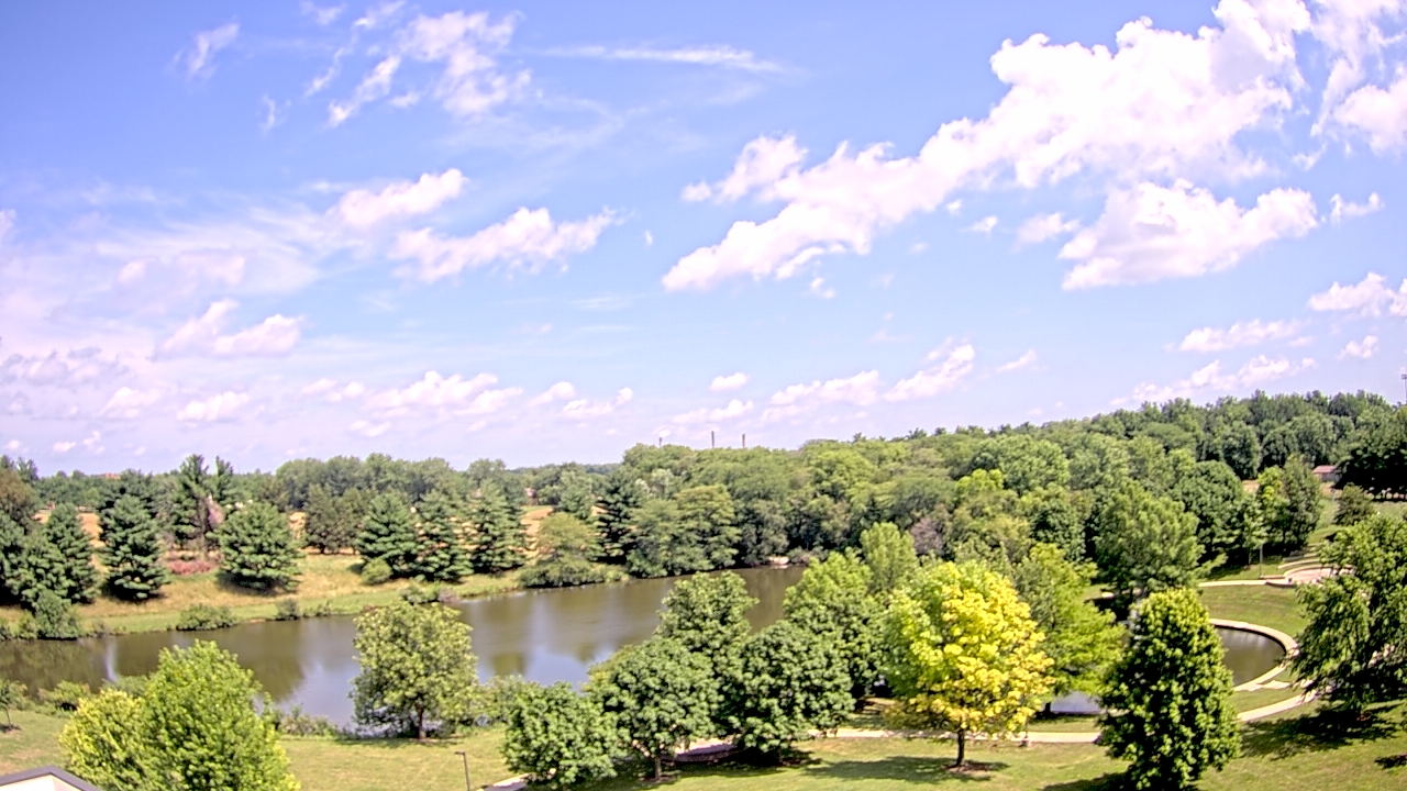 Thumbnail for current weather camera view from Lincoln Land Community College in Springfield, Illinois