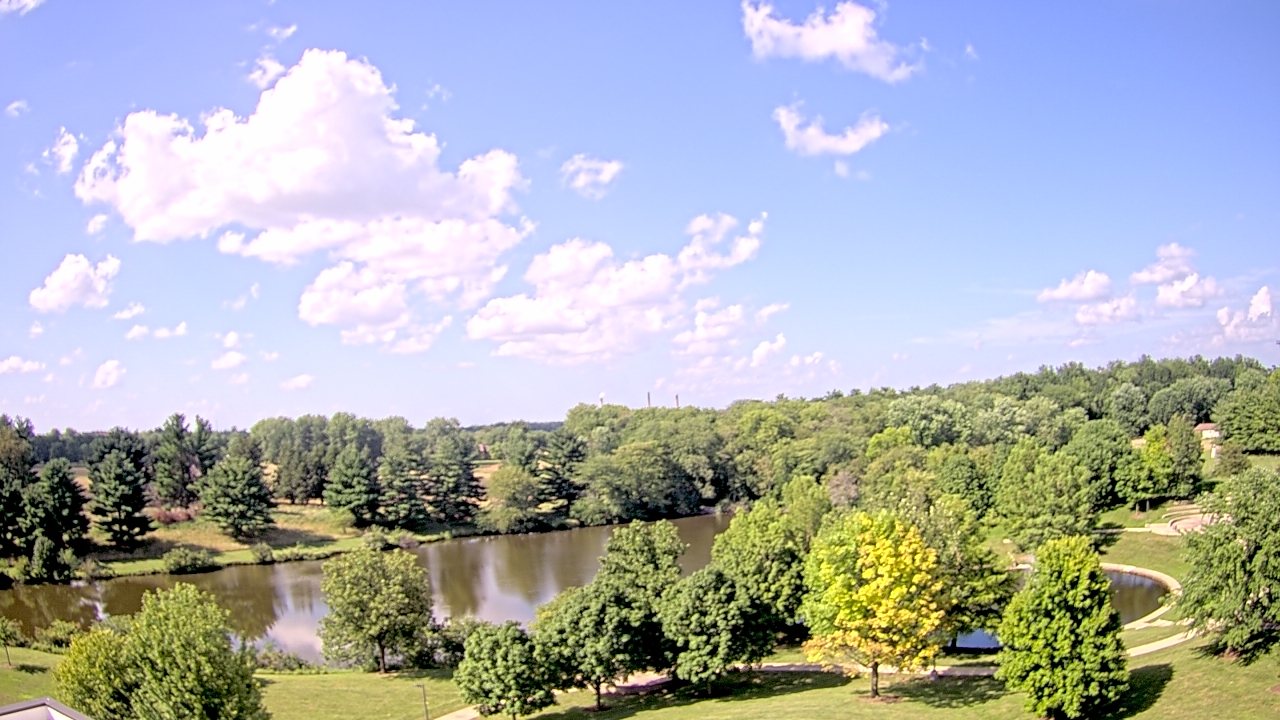 Thumbnail for current weather camera view from Lincoln Land Community College in Springfield, Illinois