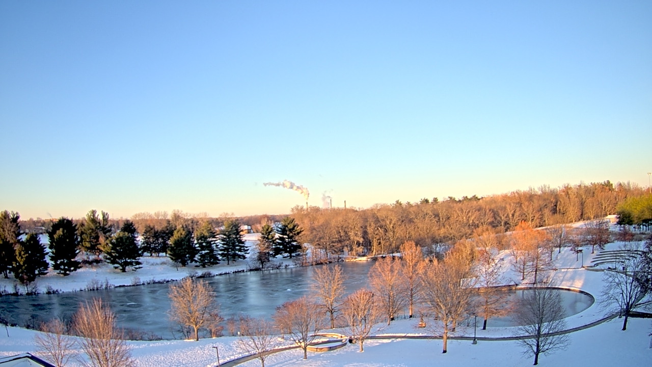 Thumbnail for current weather camera view from Lincoln Land Community College in Springfield, Illinois