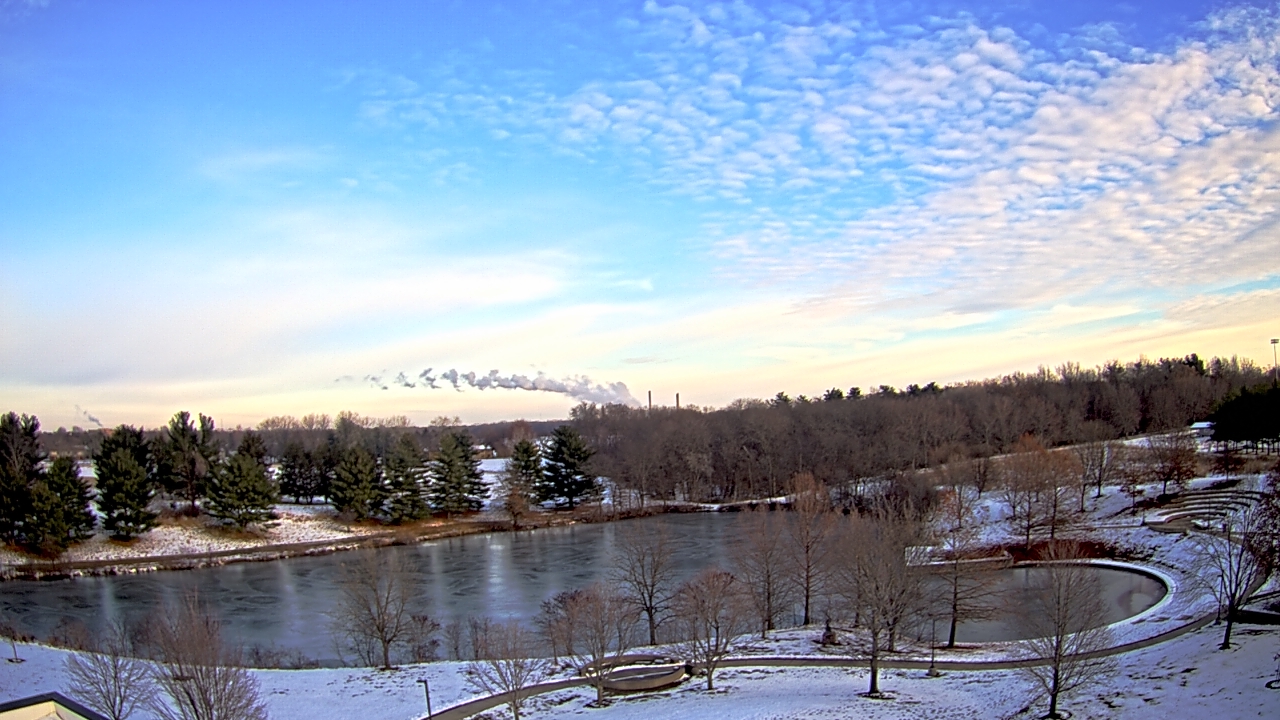 Thumbnail for current weather camera view from Lincoln Land Community College in Springfield, Illinois